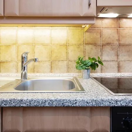 Wicheldorfstrasse 20 Marie *