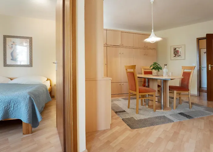 Wicheldorfstrasse 20 Marie *